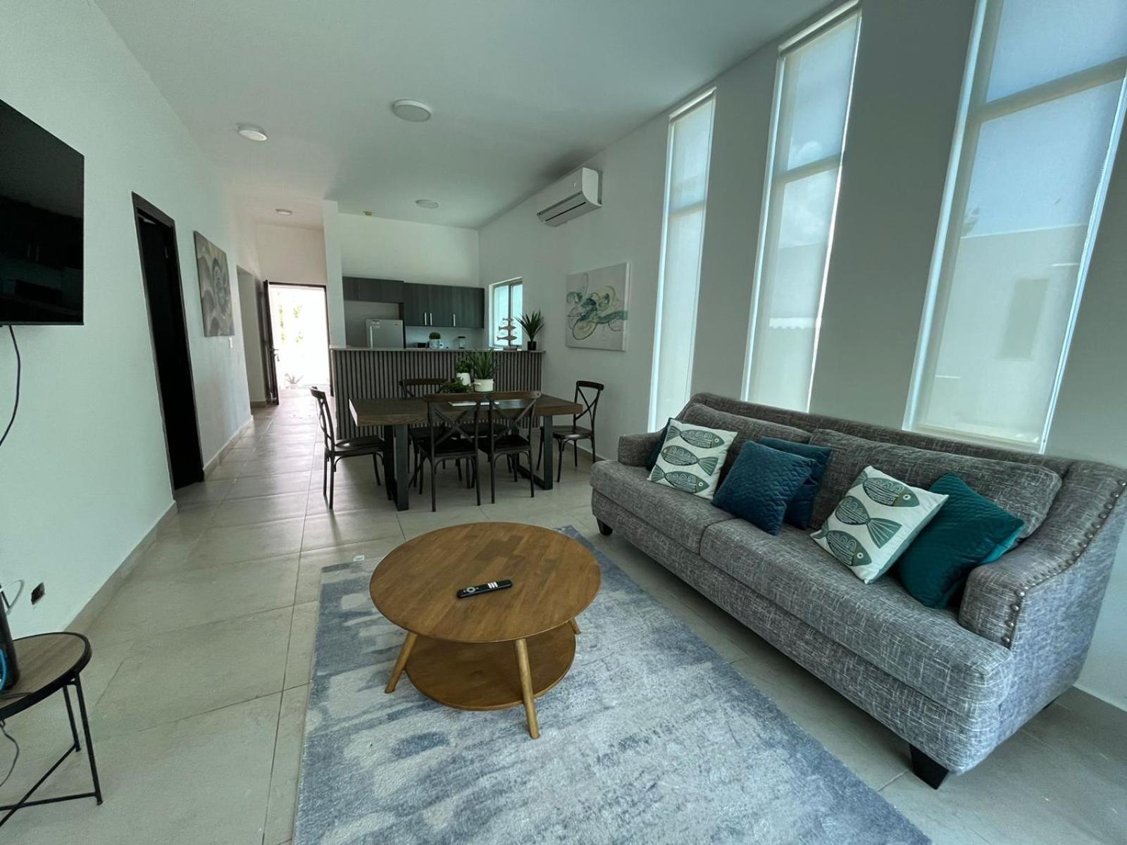 Playa Blanca Beach Rentals * El Farallon del Chiru